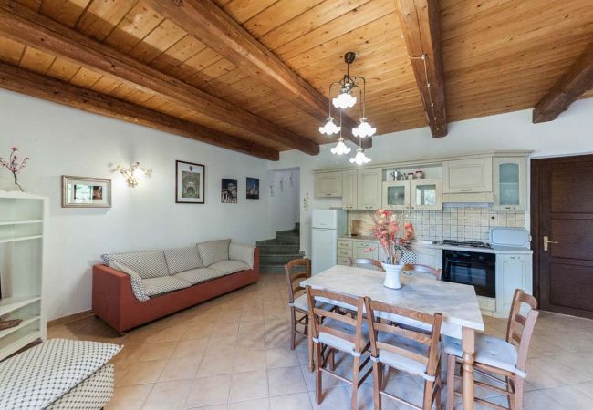  in Bolsena - Ferienhaus CASA1 für bis zu 4 Personen mit Pool und Strand 